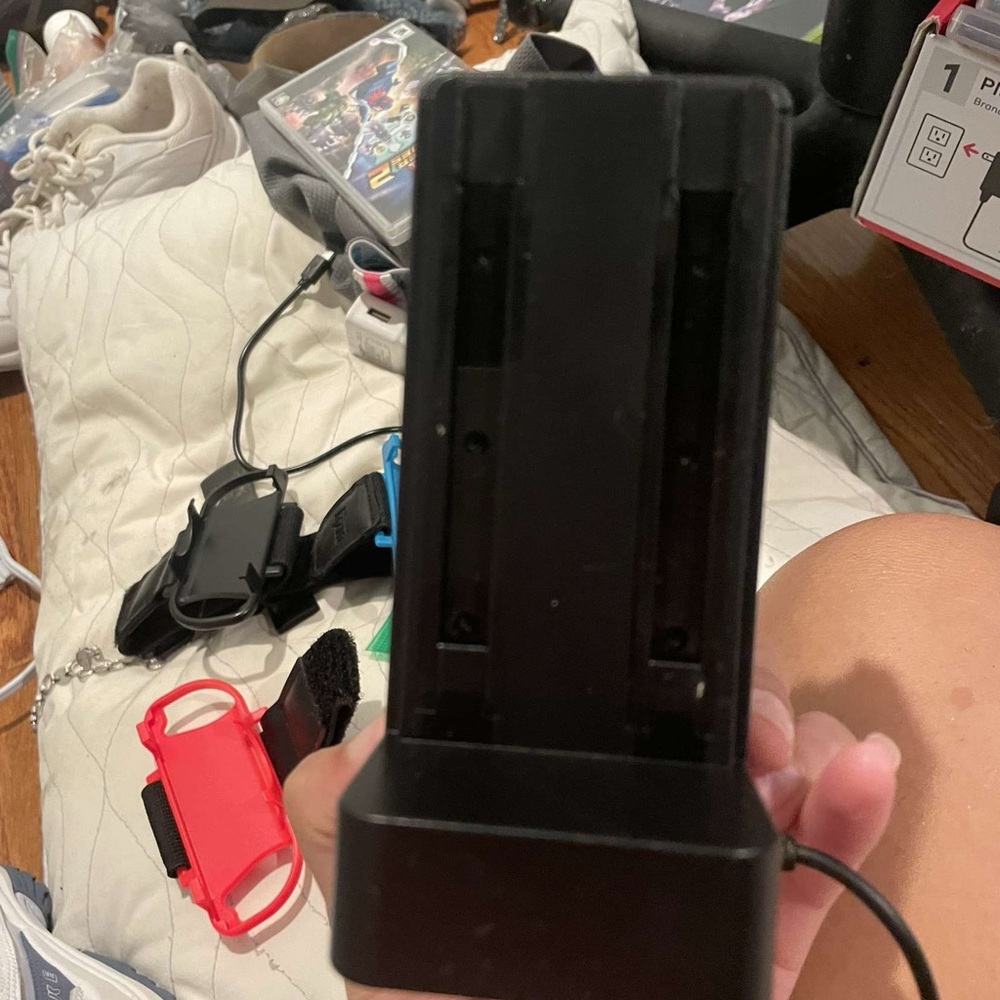 Nintendo switch accessory bundle - Picture 7 of 10